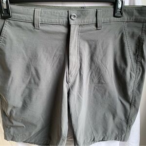 Men's Gray Shorts